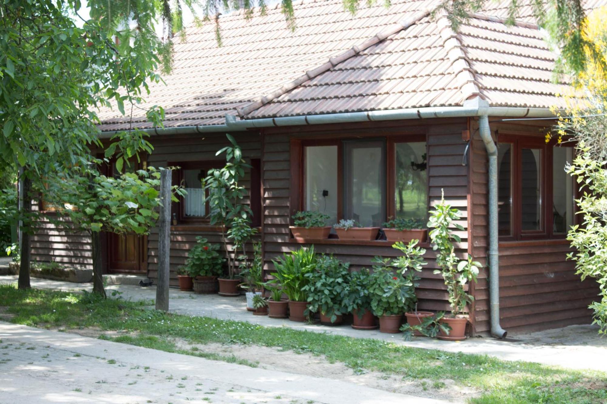 Holiday Home Melinda Cegledpuszta Exterior foto