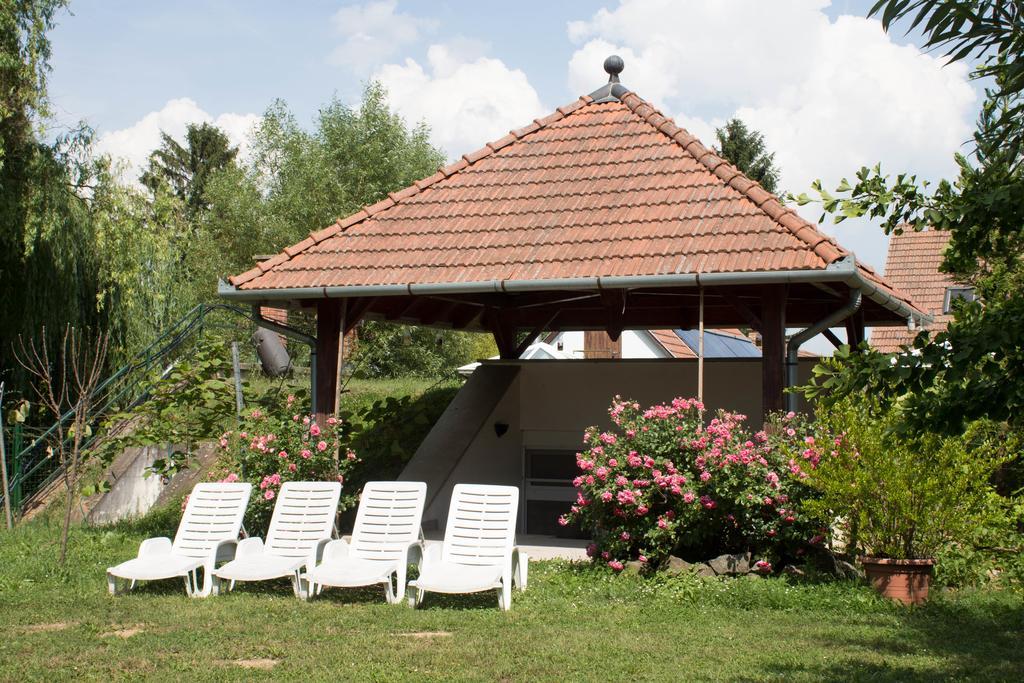 Holiday Home Melinda Cegledpuszta Exterior foto